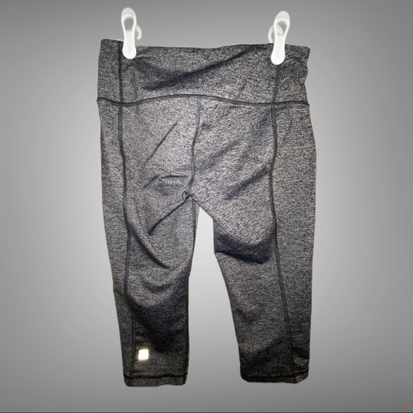 Victoria Secret Legging - Picture 2 of 3